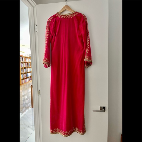 Vintage Moroccan Caftan from Africa Raspberry Pink Velvet S - Picture 2 of 9